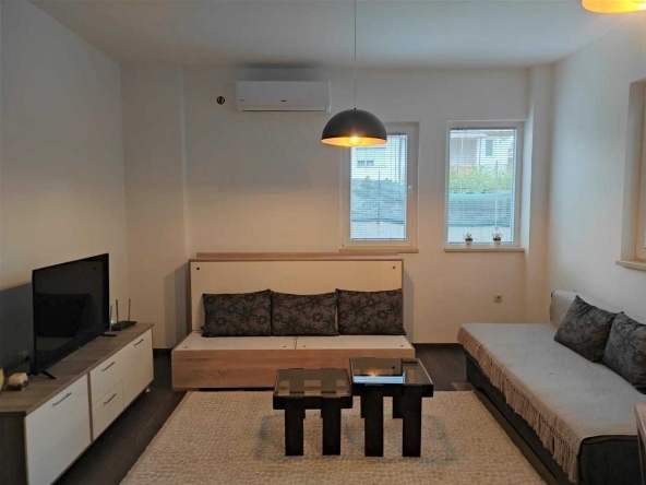 Дава се под наем Двустаен апартамент в София, Център - 56 кв.м за 459 € - Снимка #1