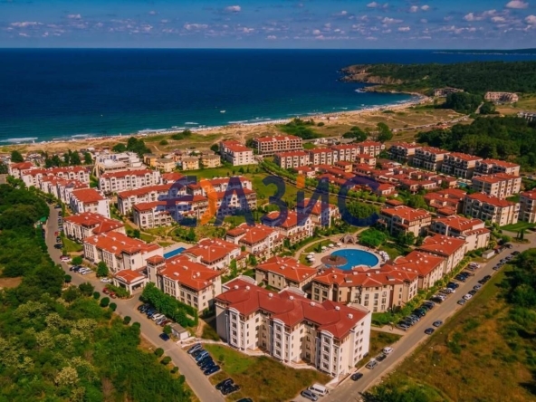 Тристаен апартамент в Созопол - 91 кв.м за 1070 €/кв.м - Снимка #1