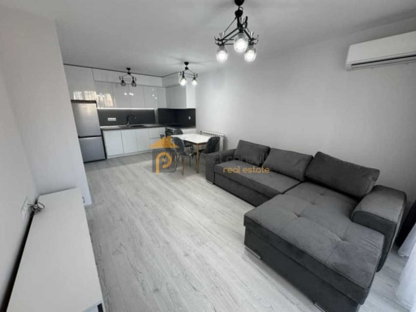 Дава се под наем Двустаен апартамент в Пловдив, Христо Смирненски - 75 кв.м за 425 € - Снимка #1