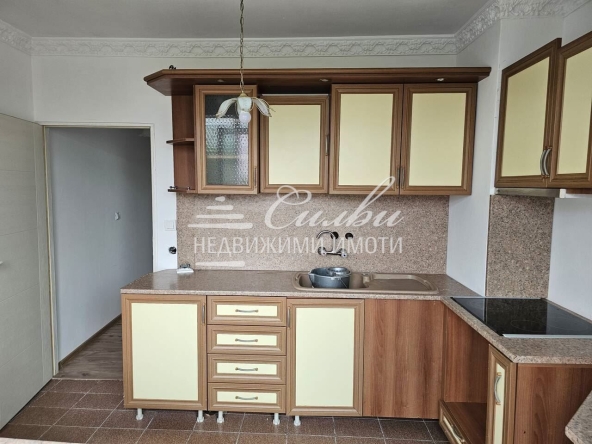 Многостаен апартамент в Шумен, Болницата - 107 кв.м за 1263 €/кв.м - Снимка #1