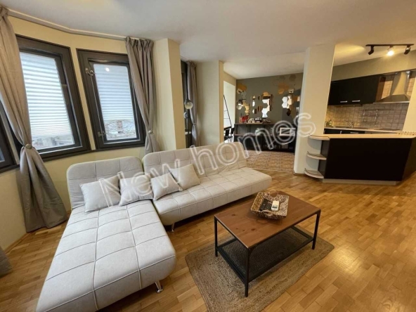 Двустаен апартамент в Пловдив, Център - 69 кв.м за 2047 €/кв.м - Снимка #1