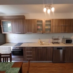 Дава се под наем Тристаен апартамент в Пловдив, Кючук Париж - 90 кв.м за 400 € - Снимка #1