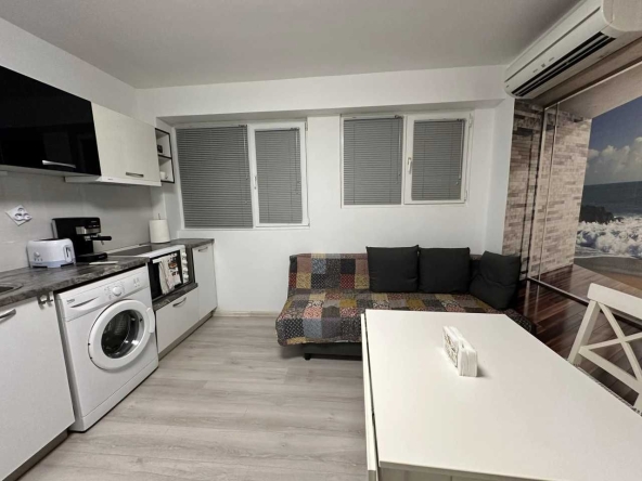 Дава се под наем Двустаен апартамент в Пловдив, Кючук Париж - 30 кв.м за 300 € - Снимка #1