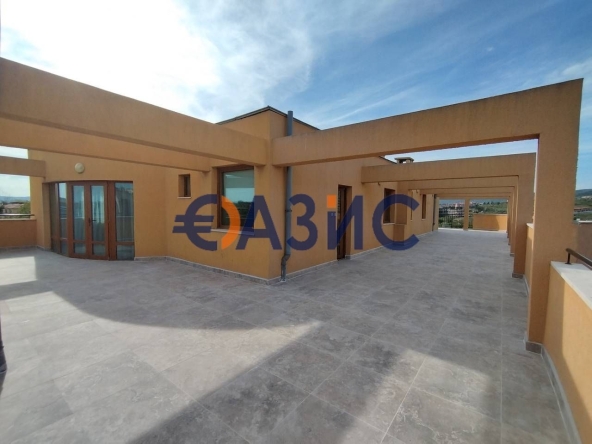 Многостаен апартамент в к.к. Слънчев бряг - 358 кв.м за 586 €/кв.м - Снимка #1