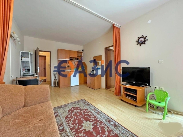 Двустаен апартамент в к.к. Слънчев бряг - 61 кв.м за 950 €/кв.м - Снимка #1