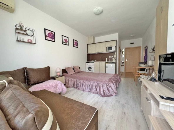 Едностаен апартамент в к.к. Слънчев бряг - 38 кв.м за 1224 €/кв.м - Снимка #1