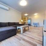 Дава се под наем Тристаен апартамент в Поморие - 100 кв.м за 612 € - Снимка #1