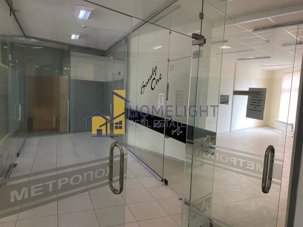 Дава се под наем Офис в София, Младост 1 - 50 кв.м за 500 € - Снимка #1