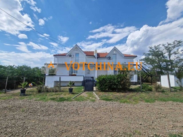 Къща в с. Трояново, Област Бургас - 150 кв.м за 934 €/кв.м - Снимка #1