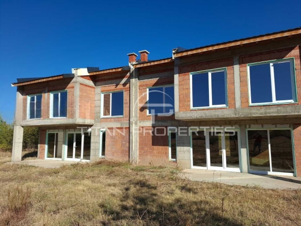 Къща в с. Браниполе, Област Пловдив - 180 кв.м за 928 €/кв.м - Снимка #1