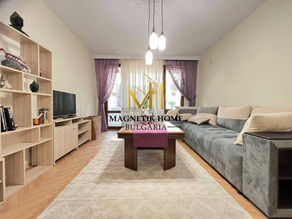 Дава се под наем Двустаен апартамент в Бургас, Лазур - 72 кв.м за 433.5 € - Снимка #1