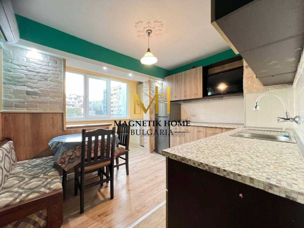 Дава се под наем Тристаен апартамент в с. Изгрев, Област Бургас - 85 кв.м за 382.5 € - Снимка #1