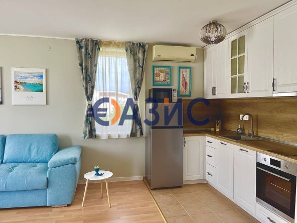 Двустаен апартамент в к.к. Слънчев бряг - 64 кв.м за 1249 €/кв.м - Снимка #1