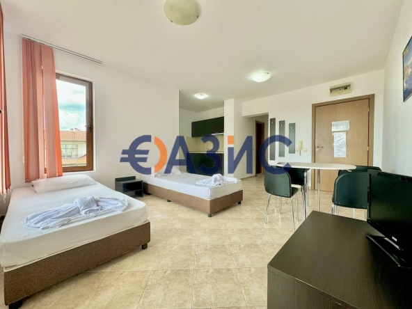 Двустаен апартамент в с. Кошарица, Област Бургас - 74 кв.м за 952 €/кв.м - Снимка #1