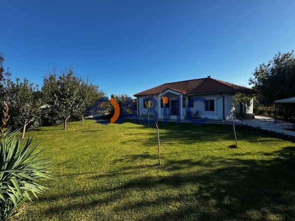 Къща в с. Оризаре, Област Бургас - 132 кв.м за 1440 €/кв.м - Снимка #1