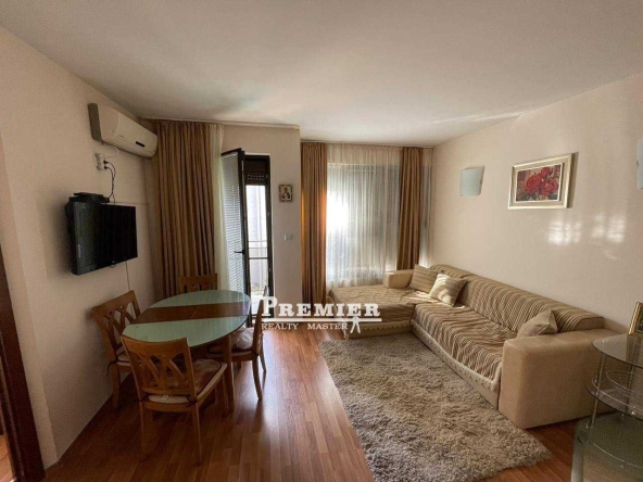 Тристаен апартамент в к.к. Слънчев бряг - 75 кв.м за 1094 €/кв.м - Снимка #1