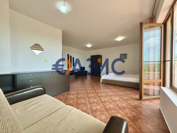 Едностаен апартамент в с. Кошарица, Област Бургас - 53 кв.м за 955 €/кв.м - Снимка #1