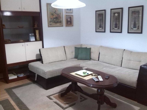 Дава се под наем Двустаен апартамент в Пловдив, Кючук Париж - 51 кв.м за 188.7 € - Снимка #1