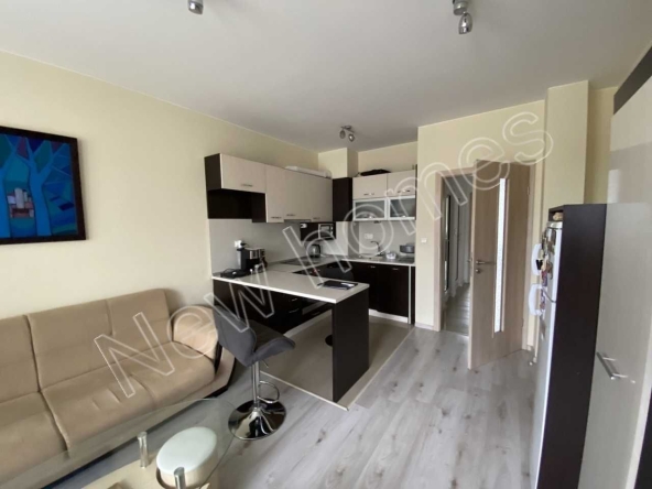 Тристаен апартамент в Пловдив, Христо Смирненски - 90 кв.м за 1300 €/кв.м - Снимка #1