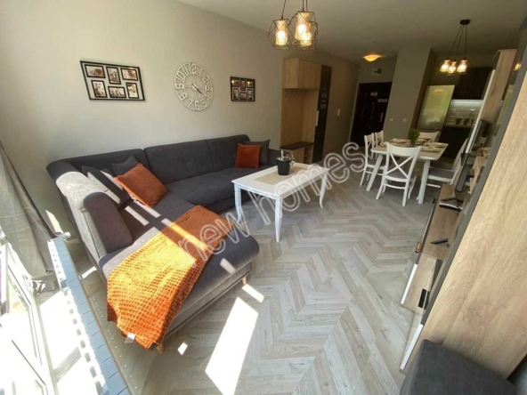 Тристаен апартамент в Пловдив, Гагарин - 103 кв.м за 1505 €/кв.м - Снимка #1