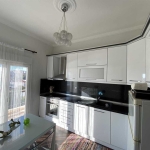 Дава се под наем Тристаен апартамент в Пловдив, Кършияка - 81 кв.м за 428.4 € - Снимка #1