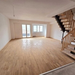 Дава се под наем Мезонет в Пловдив, Център - 76 кв.м за 280.5 € - Снимка #1