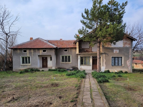 Къща в с. Добромирка, Област Габрово - 120 кв.м за 209 €/кв.м - Снимка #1