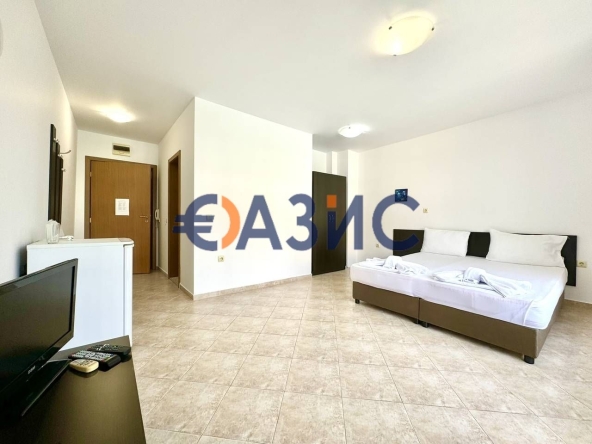 Едностаен апартамент в с. Кошарица, Област Бургас - 41 кв.м за 960 €/кв.м - Снимка #1