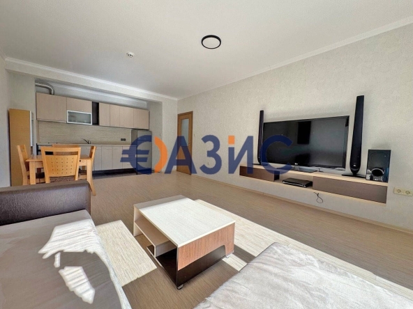 Двустаен апартамент в к.к. Слънчев бряг - 75 кв.м за 1060 €/кв.м - Снимка #1