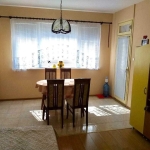 Дава се под наем Двустаен апартамент в Бургас, Меден рудник - зона А - 50 кв.м за 153 € - Снимка #1