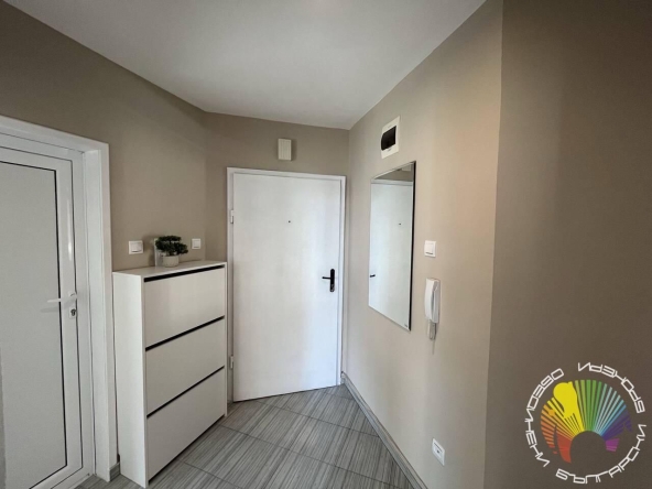 Дава се под наем Двустаен апартамент в Бургас, Възраждане - 60 кв.м за 408 € - Снимка #1