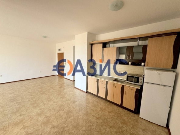 Двустаен апартамент в Свети Влас - 110 кв.м за 1054 €/кв.м - Снимка #1