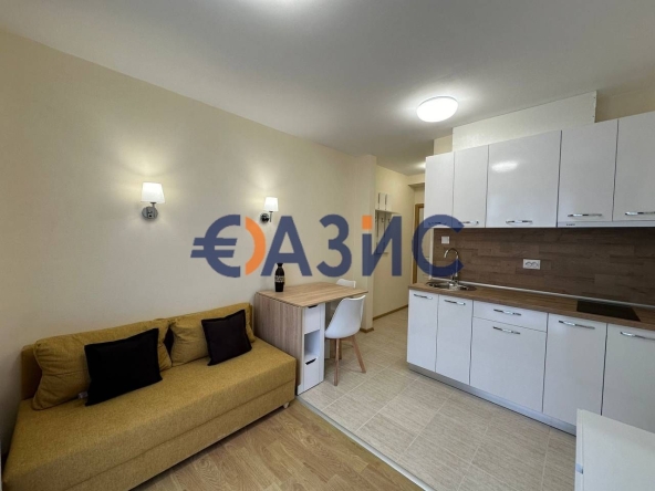 Едностаен апартамент в к.к. Слънчев бряг - 45 кв.м за 1178 €/кв.м - Снимка #1