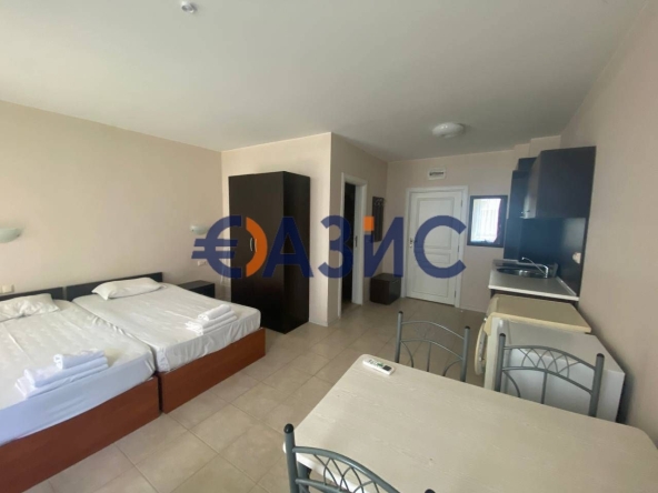 Едностаен апартамент в к.к. Слънчев бряг - 42 кв.м за 1310 €/кв.м - Снимка #1