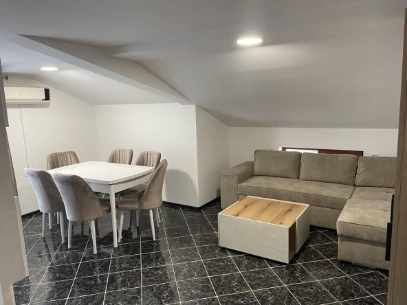 Дава се под наем Тристаен апартамент в Бургас, Сарафово - 115 кв.м за 510 € - Снимка #1