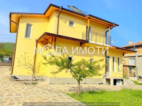 Къща в с. Кошарица, Област Бургас - 162 кв.м за 1235 €/кв.м - Снимка #1