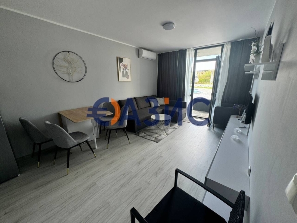 Двустаен апартамент в Свети Влас - 61 кв.м за 1368 €/кв.м - Снимка #1