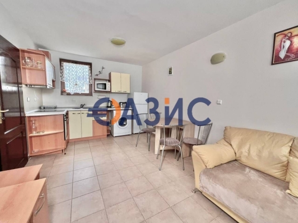 Двустаен апартамент в Свети Влас - 65 кв.м за 1137 €/кв.м - Снимка #1