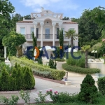 Къща в Созопол - 260 кв.м за 3077 €/кв.м - Снимка #1