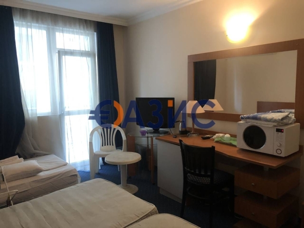 Едностаен апартамент в Несебър - 37 кв.м за 1979 €/кв.м - Снимка #1