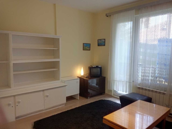 Дава се под наем Двустаен апартамент в София, Горна баня - 90 кв.м за 459 € - Снимка #1