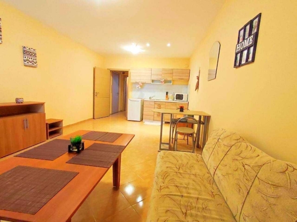 Двустаен апартамент в к.к. Слънчев бряг - 65 кв.м за 939 €/кв.м - Снимка #1