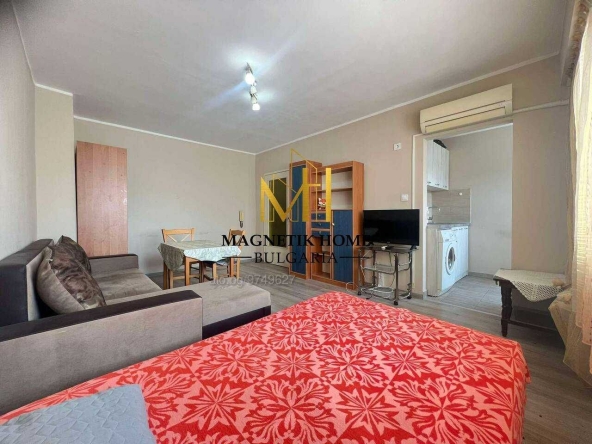 Дава се под наем Едностаен апартамент в Бургас, Меден рудник - зона А - 40 кв.м за 229.5 € - Снимка #1