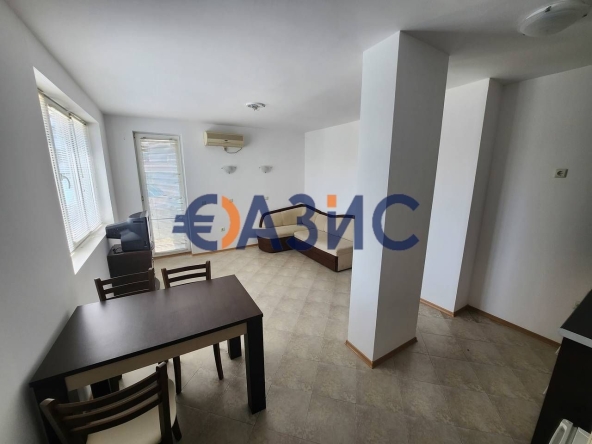 Двустаен апартамент в к.к. Слънчев бряг - 75 кв.м за 800 €/кв.м - Снимка #1