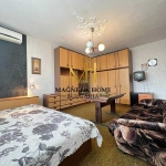 Дава се под наем Двустаен апартамент в Бургас, Лазур - 50 кв.м за 229.5 € - Снимка #1