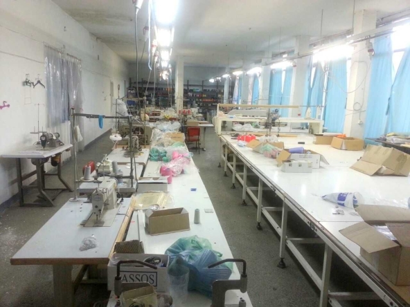 Промишлена сграда в с. Дивотино, Област Перник - 291 кв.м за 275 €/кв.м - Снимка #1