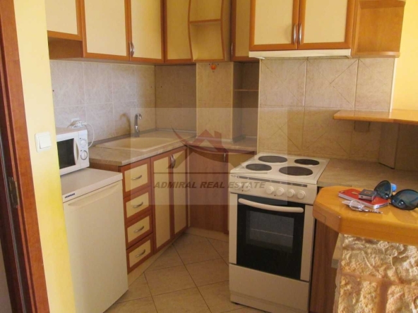 Дава се под наем Двустаен апартамент в Варна, Левски - 70 кв.м за 350 € - Снимка #1