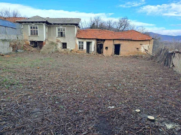 Парцел в Хисаря - 410 кв.м за 46 €/кв.м - Снимка #1