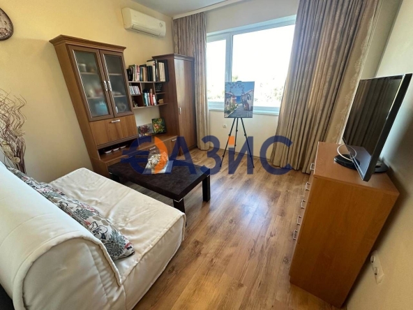 Двустаен апартамент в к.к. Слънчев бряг - 45 кв.м за 1332 €/кв.м - Снимка #1