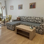 Дава се под наем Двустаен апартамент в Бургас, Център - 65 кв.м за 191.25 € - Снимка #1